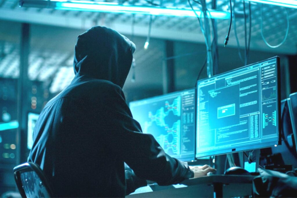 LA CIBERDELINCUENCIA REFORZADA CON LA INTELIGENCIA ARTIFICIAL