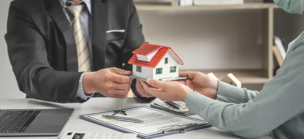 ¡Cuidado! Cómo saber si te están vendiendo una casa con hipoteca