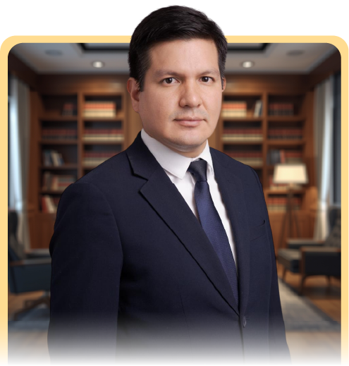 Dr. Fernando Cuadros